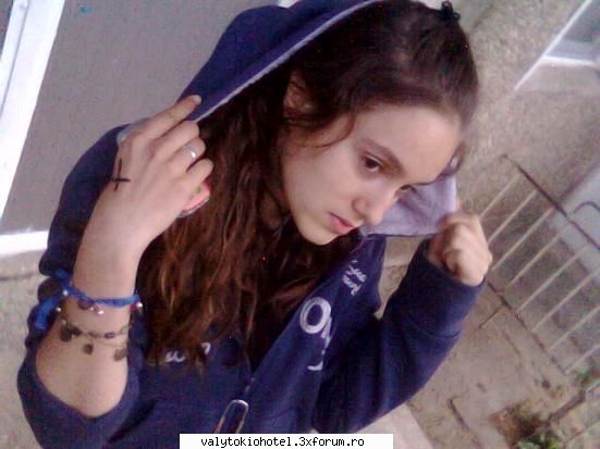 me............valentina - spioanca_the_best - prezentatzi-va