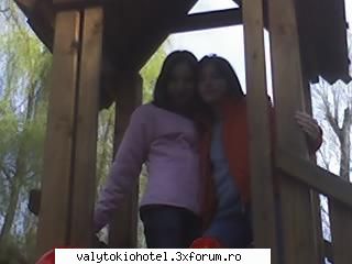 pic with the 2 of us - asta era in parc...:D - poze cu prietenii vostri