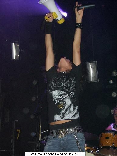 poze haioase - Unde esti??AAAAAAAA l-am pierdut ma omoara tom - ~~Bill~~