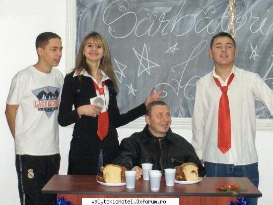 din nou pr mei din liceu :p impreuna cu profu de :zzz: