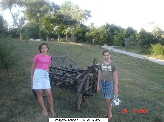 yo deea...luv_billutz_th - hai ca pun totusi niste poze de anul trecut cu - prezentatzi-va